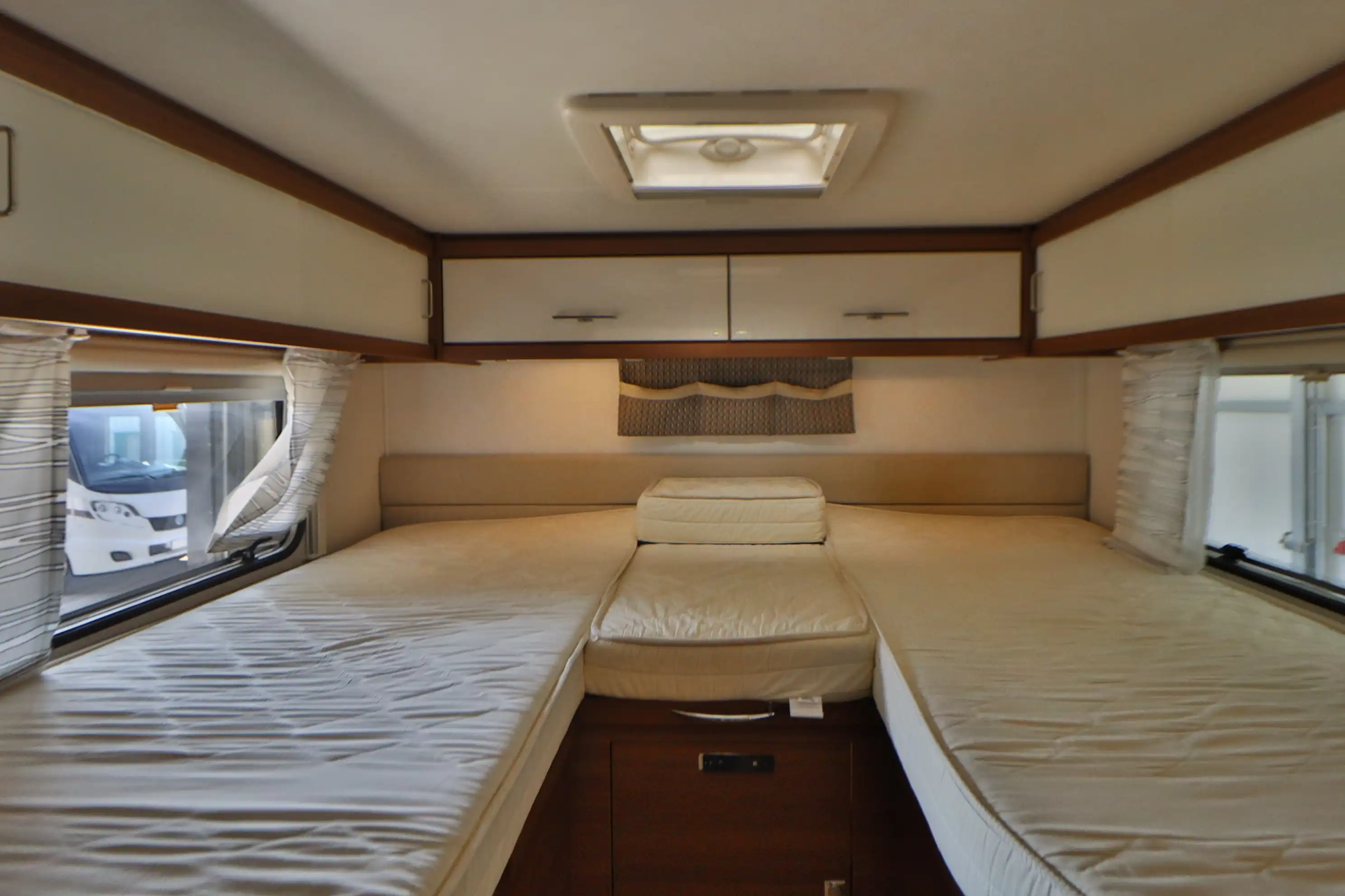 LMC Explorer I 675 G SportLine
